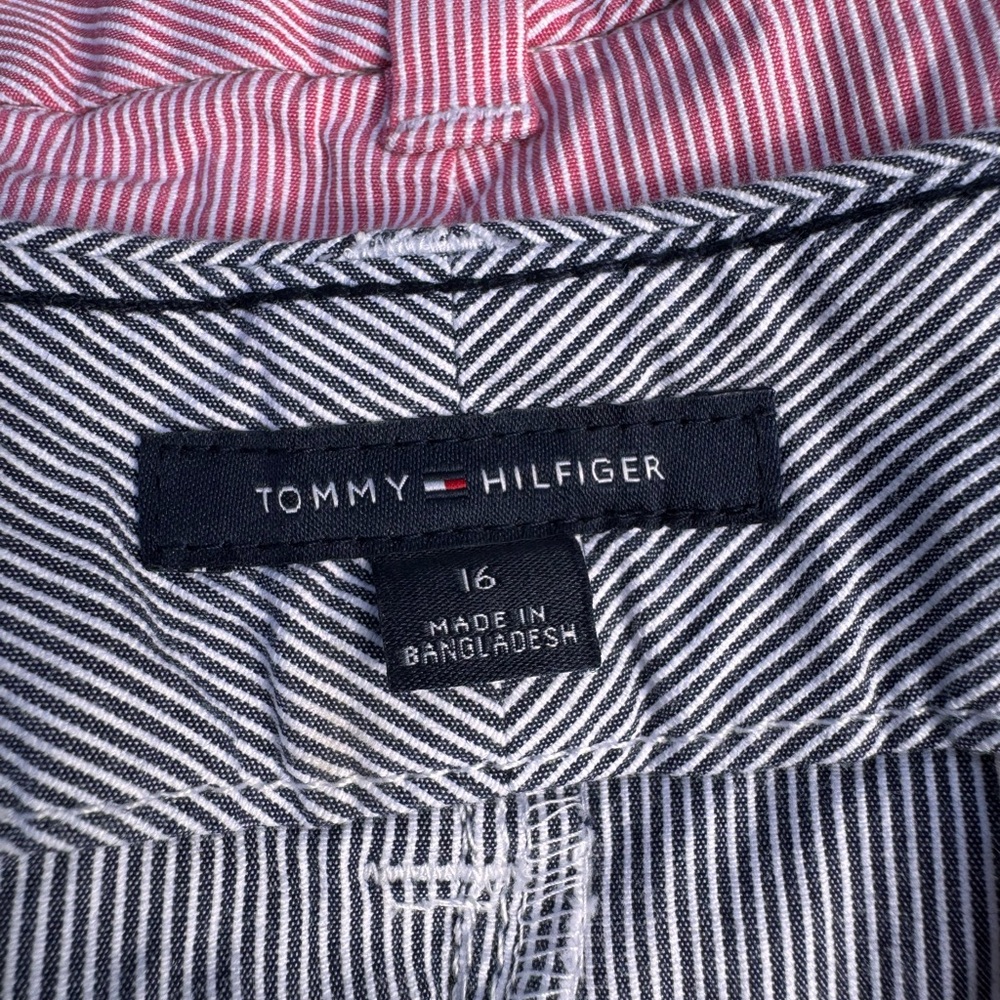 Tommy Hilfiger Women’s Seersucker Shorts Bundle, Sz. 16